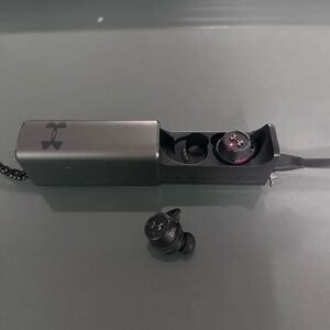 Wireless JBL Under Armour Headphones